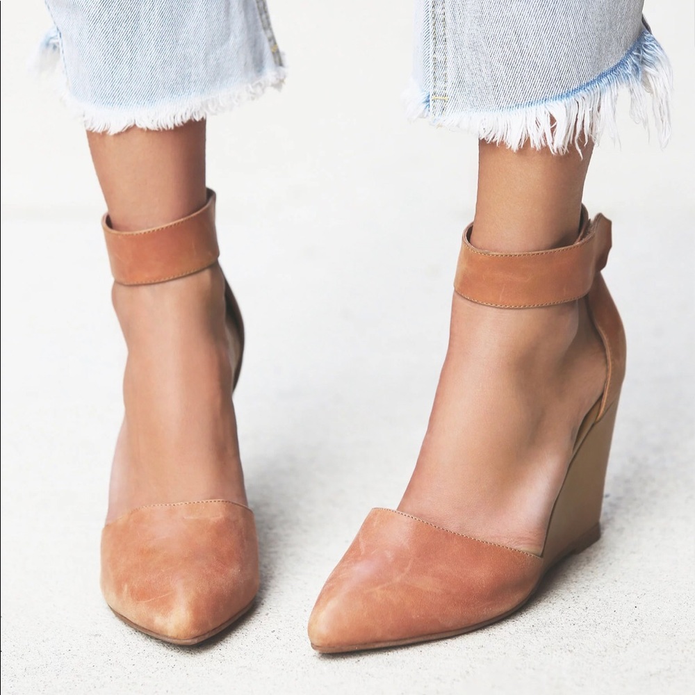 Jeffrey Campbell for Free People points peak wedge.